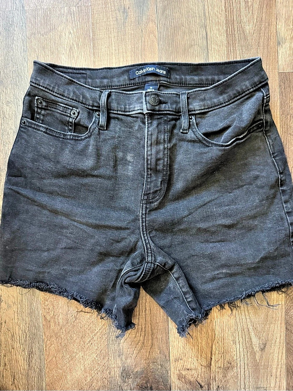 Calvin Klein Jeans Women's Black Denim Jean Shorts Waist 28